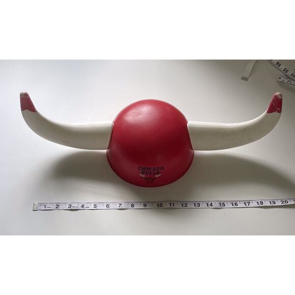 Chicago Bulls NBA Subway Promo Viking Hat Cap Plastic Helmet Horns 1997 Vintage - Picture 6 of 7